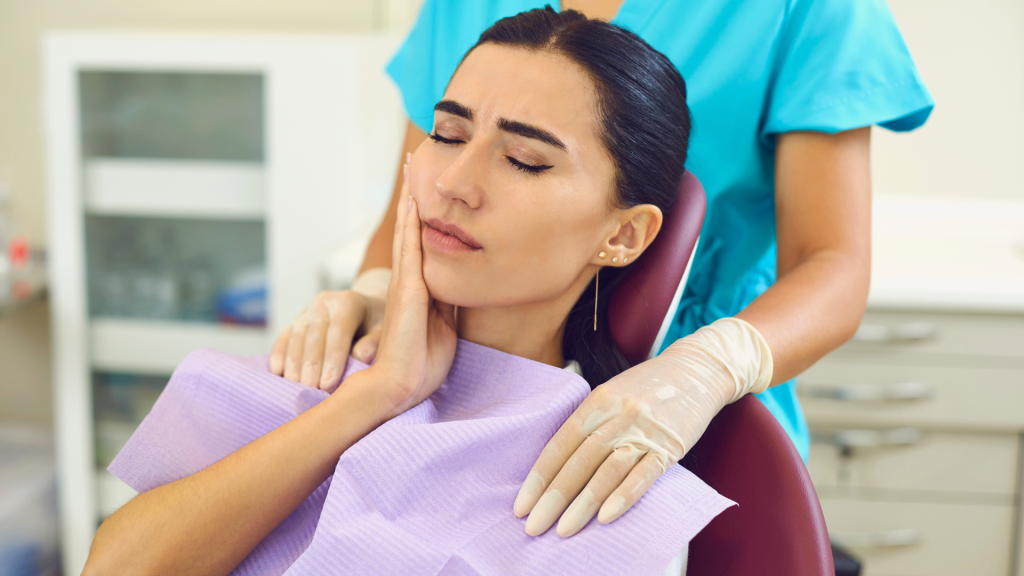 Woman with tooth pain